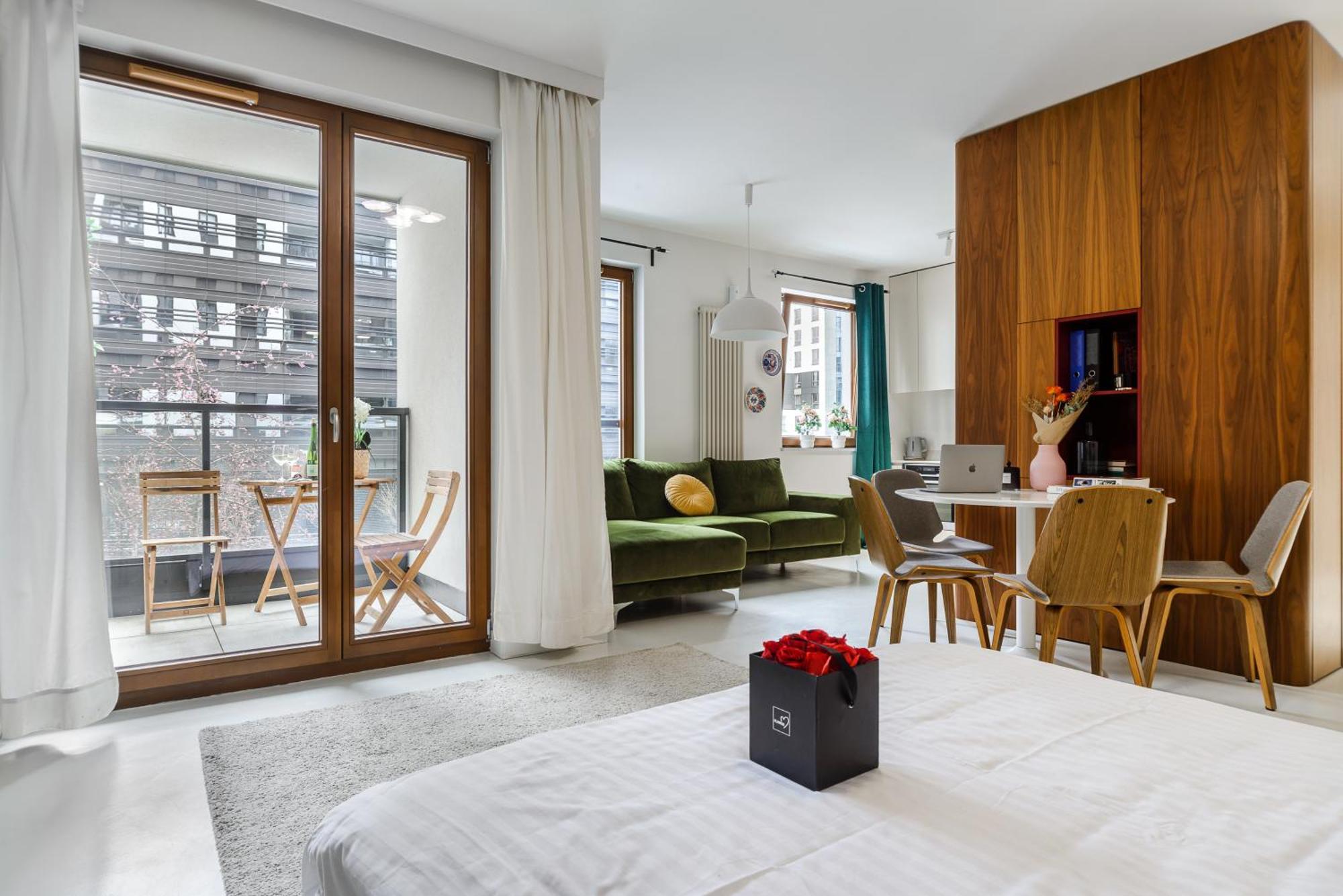Lumina Apartment With Parking Near Muzeum Powstania Varşova Dış mekan fotoğraf